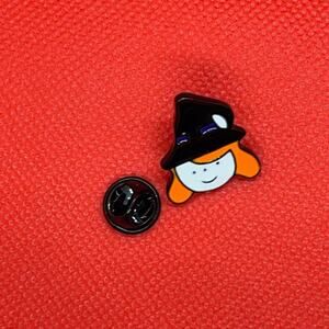 Witch Halloween Pin Brooch